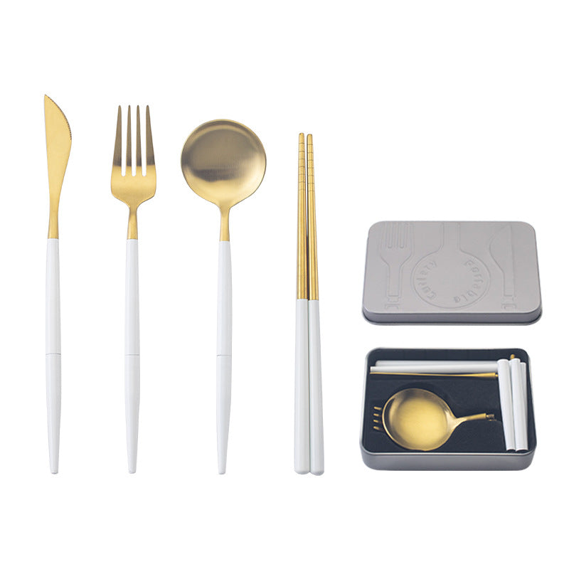 Stainless steel portable cutlery set